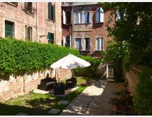 PHOTO-2022-04-12-17-10-18 2.jpg