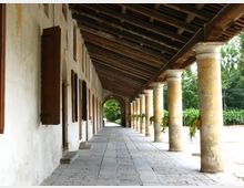 portico-aie-fattoria