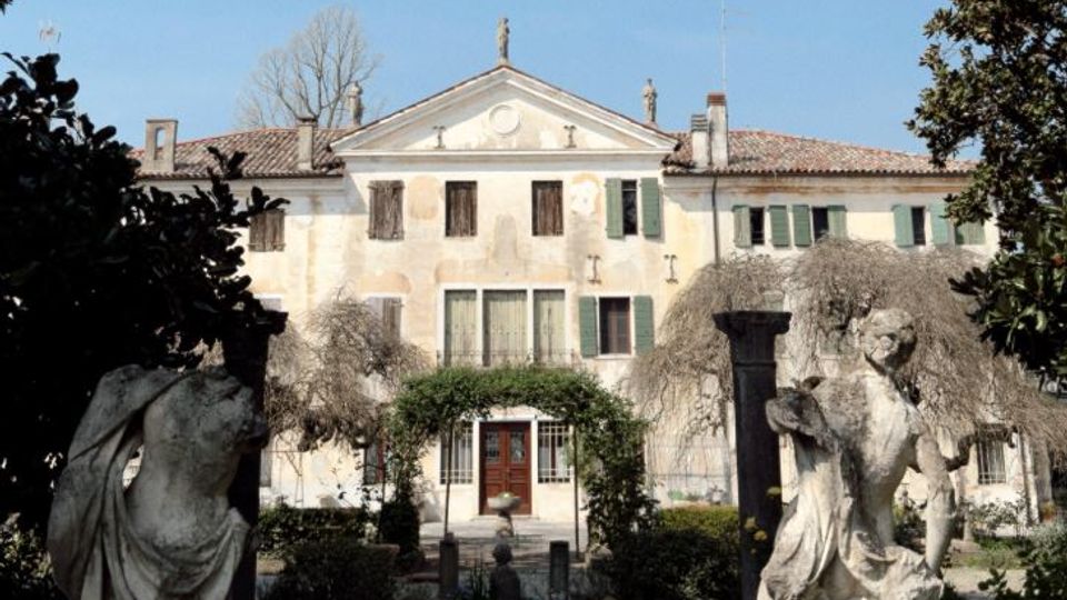 Villa Z Südseite.JPG