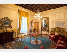 primo-piano-sala-degli-specchi